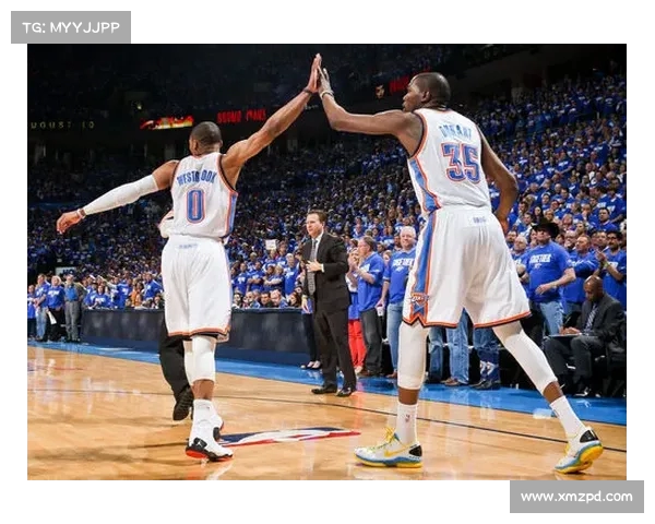 NBA交易风云:两队争夺杜兰特 字母哥动态更新 骑士或交易球星改写未来 NBA交易风云:两队争夺杜兰特 字母哥动态更新 骑士或交易球星改写未来
